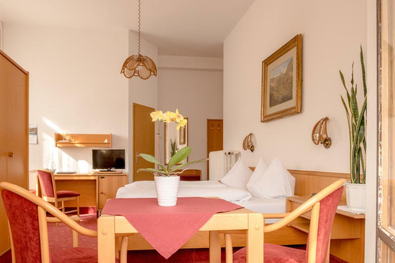 Hotel-Pension Heimburg Bad Elster Dış mekan fotoğraf