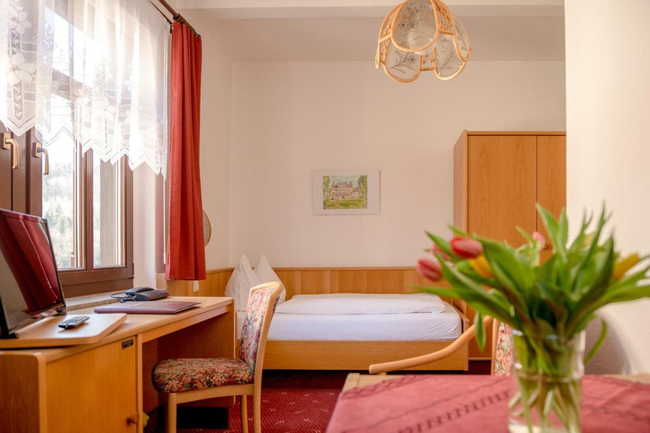 Hotel-Pension Heimburg Bad Elster Dış mekan fotoğraf